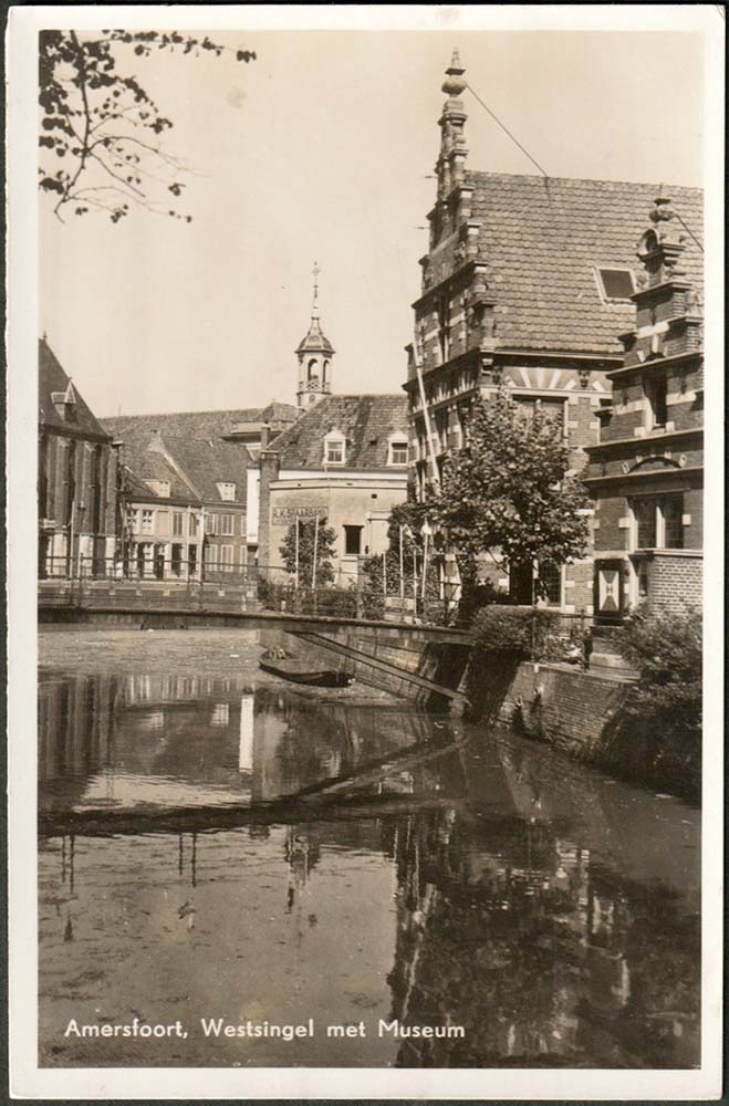 Amersfoort. Westsingel met Museum Flehite, 1951